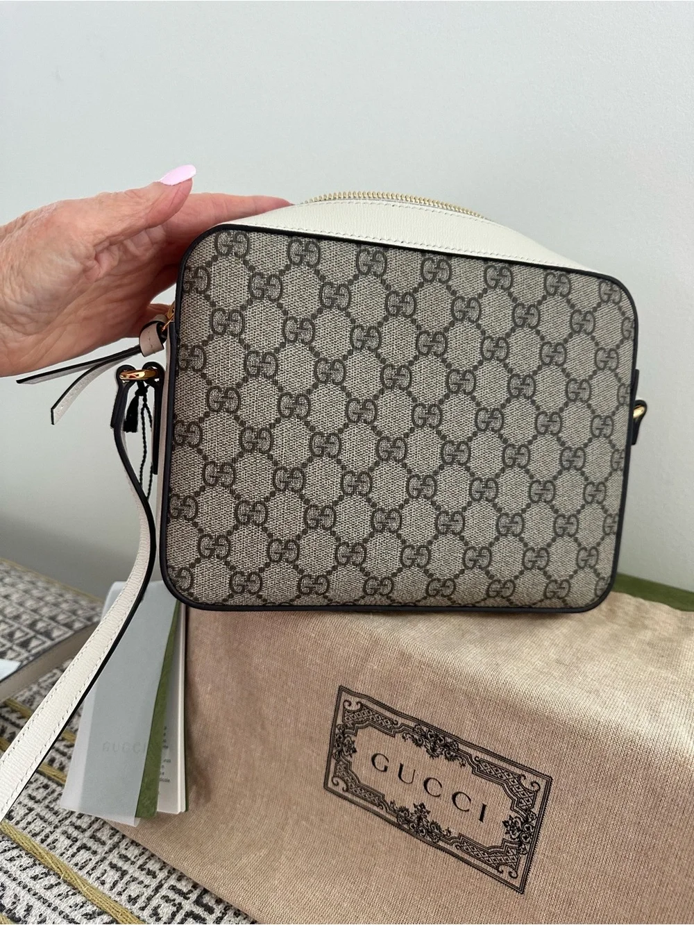 Gucci GG Supreme Canvas Crossbody with Cream Leather Flap and Gold Horsebit